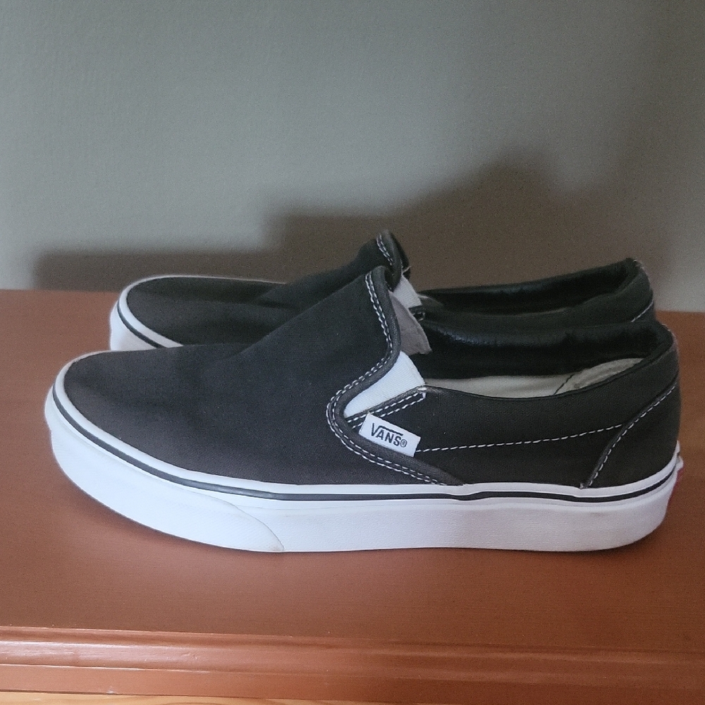 Vans Black and White Slip-On Sneakers - Picture 1 of 7